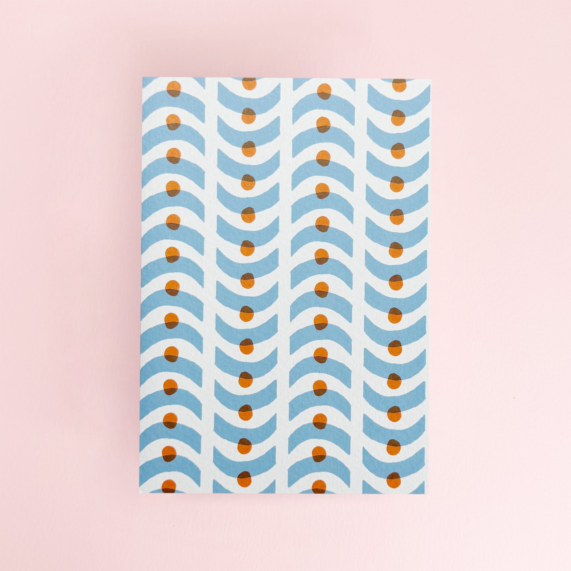 Ariana_Martin_dotty_card