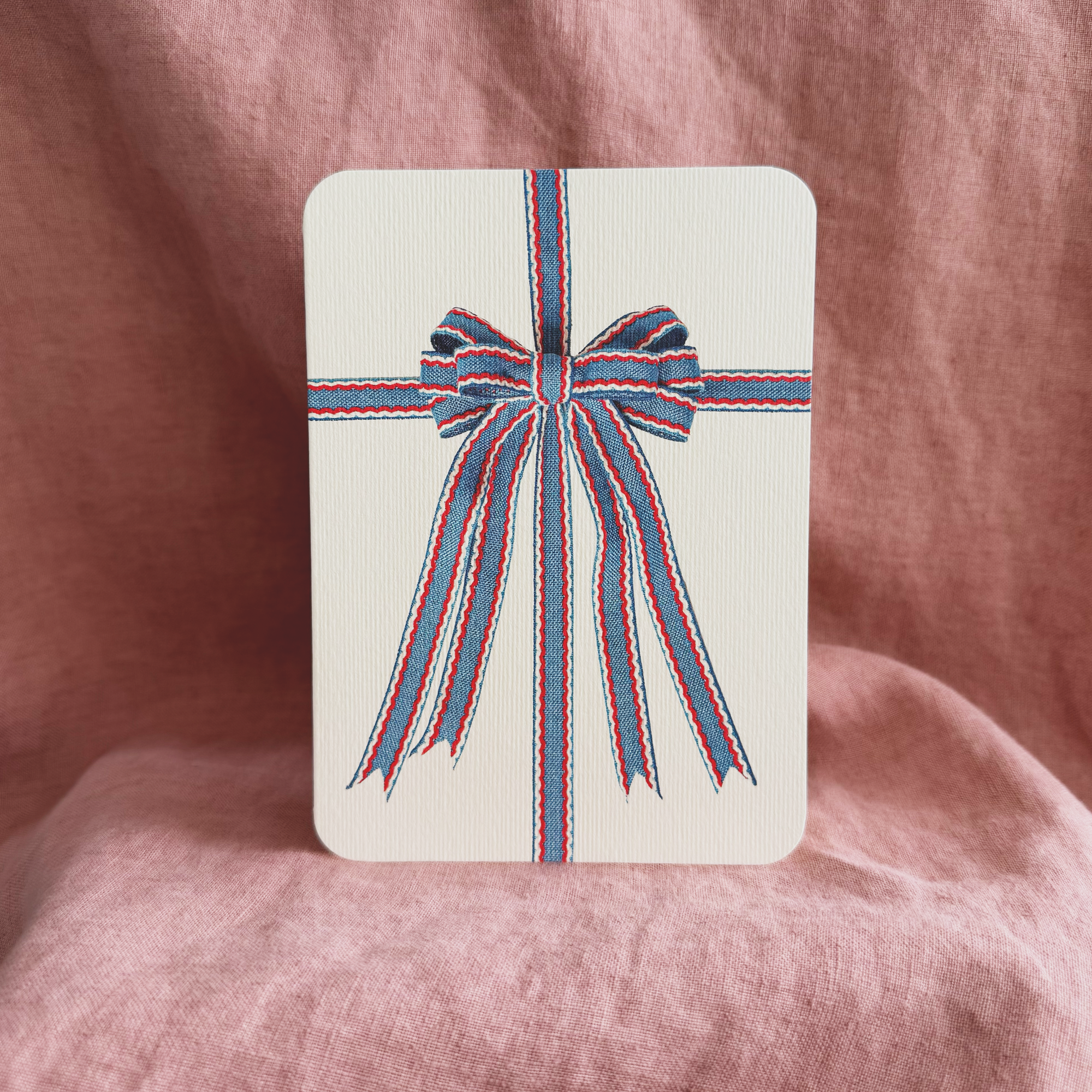 ribbon_and_bow_greetings_card